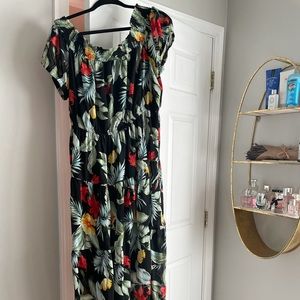 Forever21 Plus Tropical Off the shoulder Maxi Dress, 2x